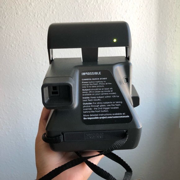 Polaroid One Step Camera - Picture 3 of 3